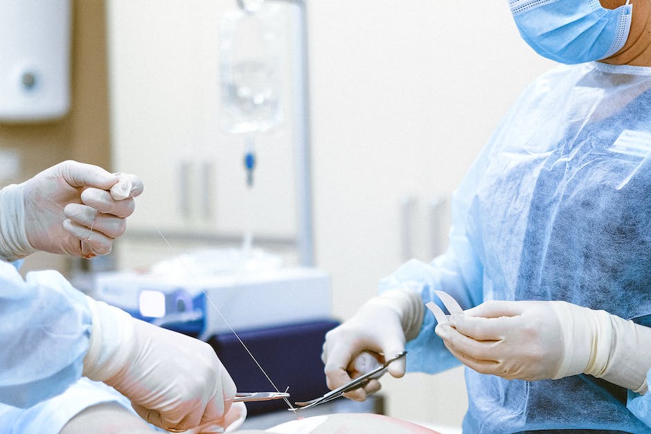 I.​ Les avancées‌ de la chirurgie de la scoliose : Révolutionner le traitement des courbures de la ​colonne vertébrale